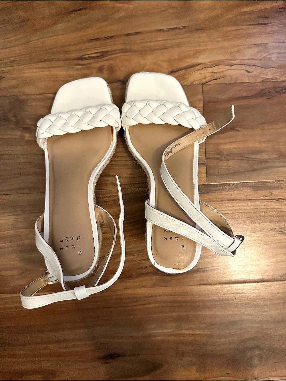 A New Day Wedge Heels White & Tan US 7
